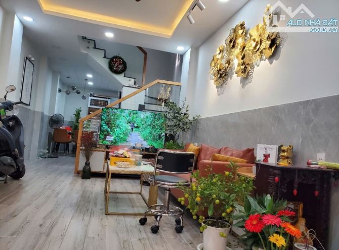 Bán nhà Siêu hẻm đường Lê Văn Thọ , KDC đồng bộ , nhà đẹp ,  HXH 7m thông,