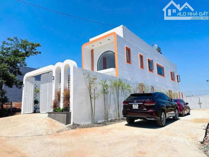 Nhà 2 tầng khu dân cư 19/5 phường Eatam