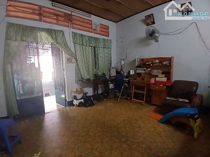 SIÊU PHẨM KHU HIMLAM LINH CHIỂU Thủ Đức, 142M2, ngang 5.7m, Chỉ 10 TỶ XXX (TL)