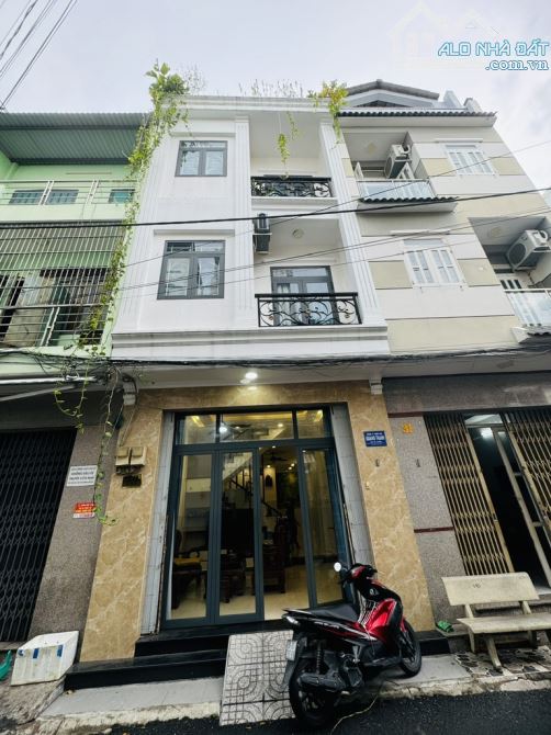 NHÀ ĐẸP HẺM KINH DOANH NGAY 120 LÊ VĂN QUỚI 52M2 3 TẦNG GIÁ 6TỶ THƯƠNG LƯỢNG
