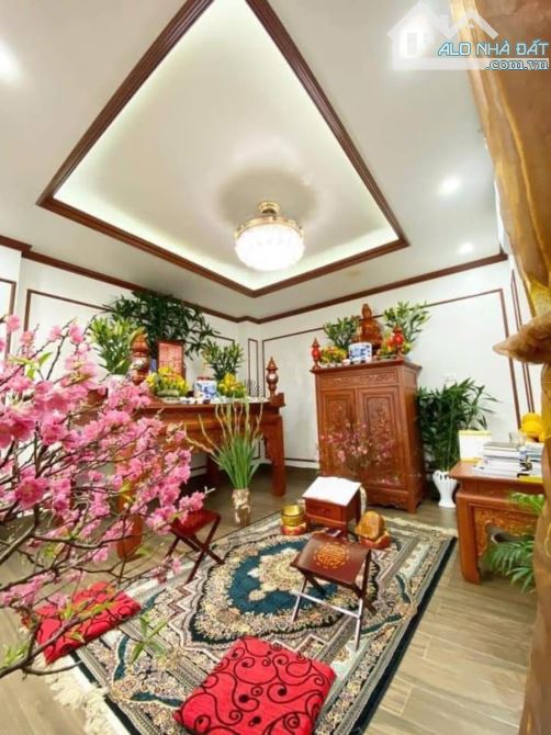 SIÊU PHẨM 7T THANG MÁY ĐẸP LONG LANH 1 NHÀ RA MP ĐỒNG CỔ TÂY HỒ Ô TÔ 50M2 MT 7M 14.5 TỶ