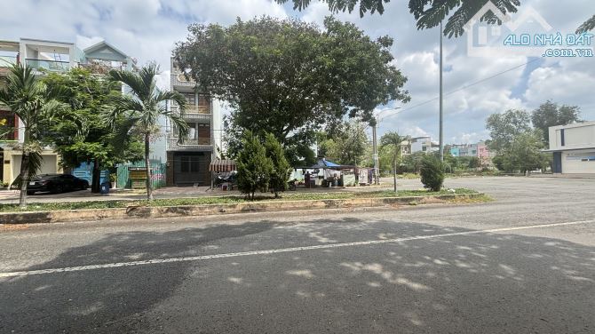 Bán đất khu dân cư vĩnh lộc đối diện co.opmart đường số 8
