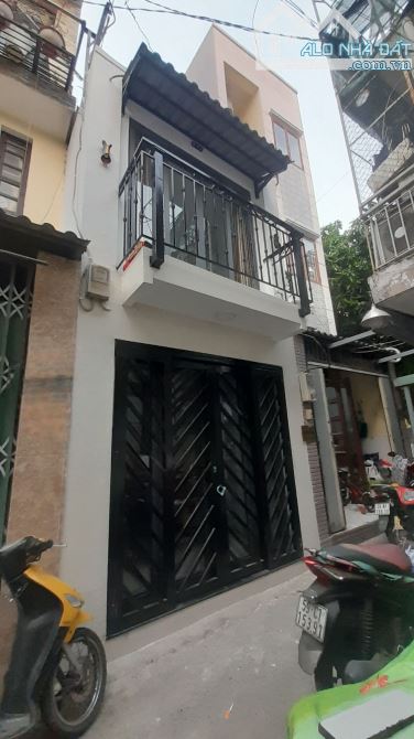 Nhà Trần Bình Trọng, Diện Tích 21m2, 2 Tầng, Giá 3,6 Tỷ, Bình Thạnh