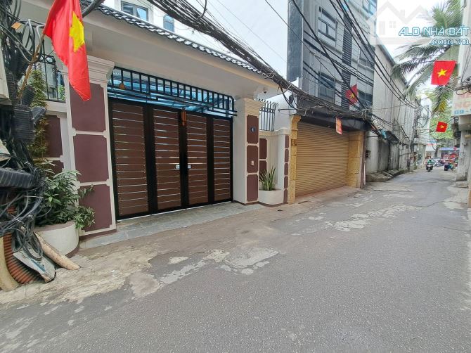 Bán nhà riêng phố Thái Hà, ô tô tránh, kinh doanh, thang máy 120m2, giá 47 tỷ