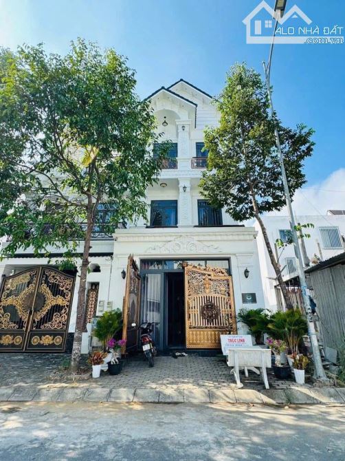 BÁN NHÀ 2 LẦU CAO CẤP ĐƯỜNG 7B KDC NAM LONG , TRỤC THÔNG ĐƯỜNG NGUYỄN VĂN QUANG