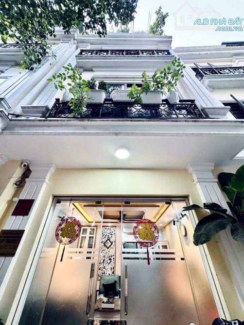 BÁN NHÀ PHƯƠNG LƯUU CHỈ SAU NHÀ MẶT ĐƯỜNG