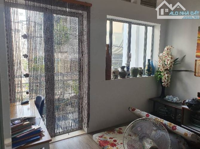 Bán nhà  Lê Văn Sỹ , phường 11, Phú Nhuận,62.m 2 (4 ,15X.25 )8.5 Tỷ