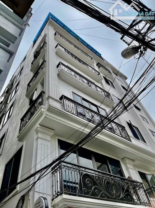 BÁN TÒA NHÀ KINH DOANH -CĂN HỘ -PHỐ CẦU GIẤY -LÔ GÓC -KINH DOANH -Ô TÔ -100m2-8 TẦNG