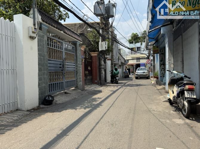 MẶT TIỀN KINH DOANH NGAY CHỢ XÓM MỚI - 2 TẦNG - 115M2 - 4,2M x 28M - GẦN LÊ ĐỨC THỌ
