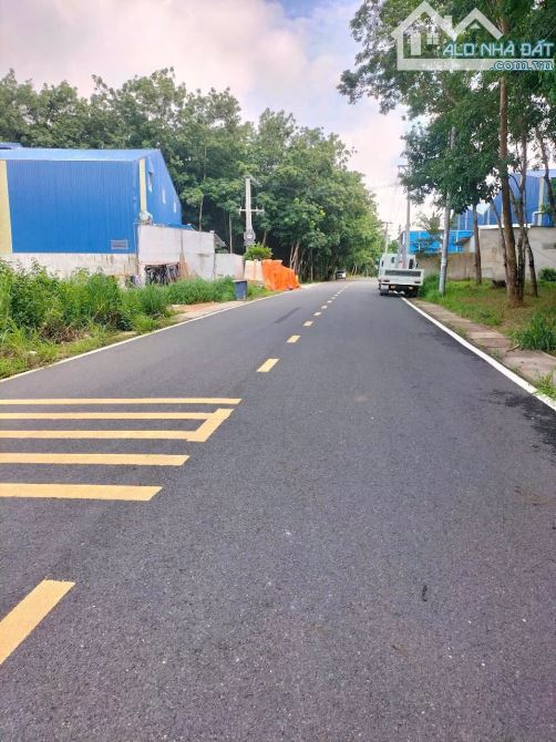 Cho thuê nhà xưởng mới xây trong KCN Bến Lức , Long An , Chuẩn Khu CN