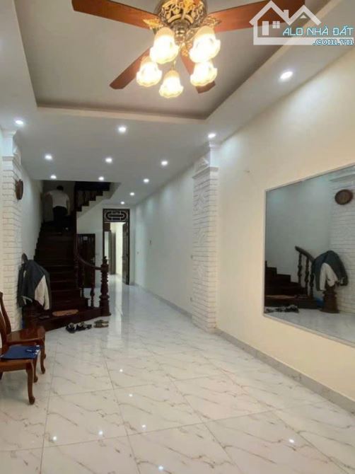 💥 đường nguyễn trãi 73 m2 x 5 tầng k/doanh ô tô đỗ cửa 11.5 tỷ quận thanh xuân