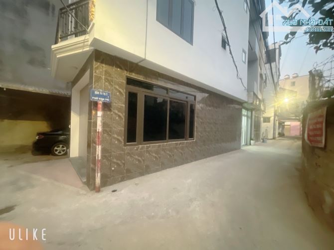 VĂN TRÌ#CẦU DIỄN#NHÀ ĐẸP Ở NGAY- GẦN OTO - MẶT TIỀN QUYỀN LỰC- VỊ TRÍ MẶT NGÕ ĐẸP.