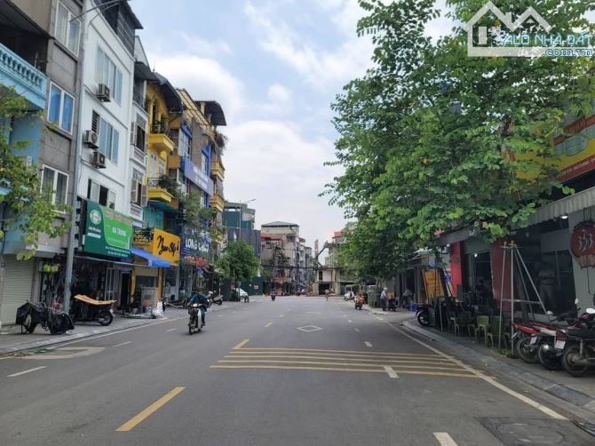 BẠCH ĐẰNG- HOÀN KIẾM,15M RA MẶT PHỐ,LÔ GÓC ,MỚI CỨNG,40M*5 TẦNG*3 NGỦ,GIÁ CHÀO 6.75 TỶ