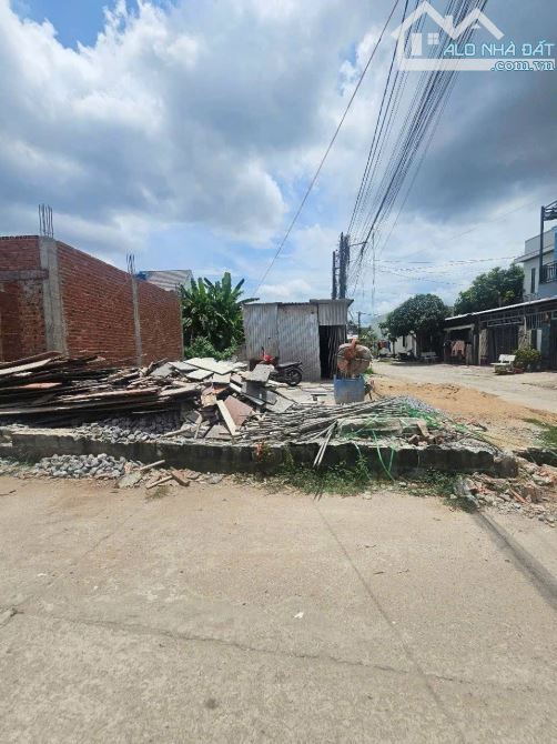 Bán gấp lô đất 600 TRIỆU ở Tô Ký Hóc Môn 4x13 ( 51m2 ) Sổ hồng riêng sang tên