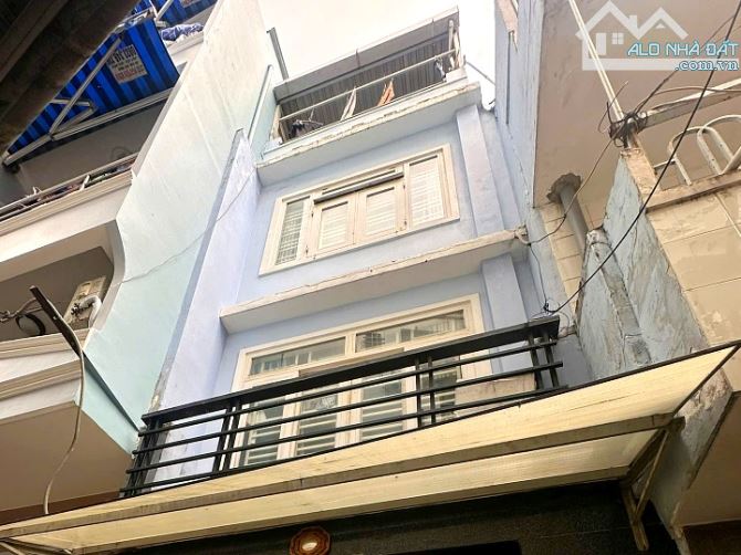 Bán nhà Quận 5, 1 lửng 1 lầu 1 sân thượng hẻm Trần Bình Trọng