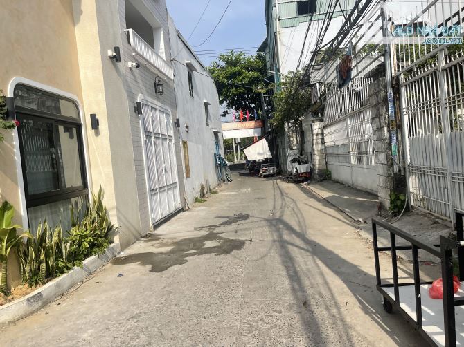 Bán Nhà Nguyễn Công Trứ, Sơn Trà, 75m2, 2 Tầng, Chỉ 3.x Tỷ