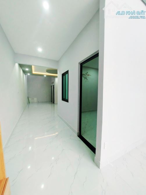 Bán Nhà Mới Xây, Dt sàn 130m2, giá rẻ, gần chợ, gần KCN Giang Điền, ĐN