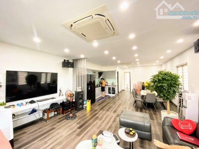 BÁN NHÀ NGỌC THỤY MẶT PHỐ KINH DOANH ĐỈNH CAO