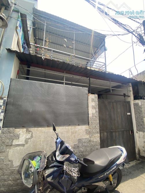Gấp Bán Nhà 60m2, Ngã Tư Thủ Đức. Đường Quang Trung Tp.Thủ Đức. Chỉ 3.7 Tỷ