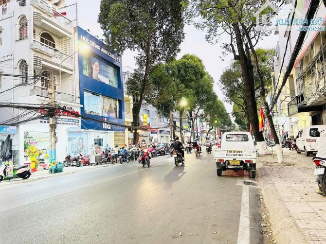 BÁN NHÀ 2 MẶT TIỀN, ĐƯỜNG NGUYỄN TRÃI, NINH KIỀU, CẦN THƠ 33 tỷ 222 m2