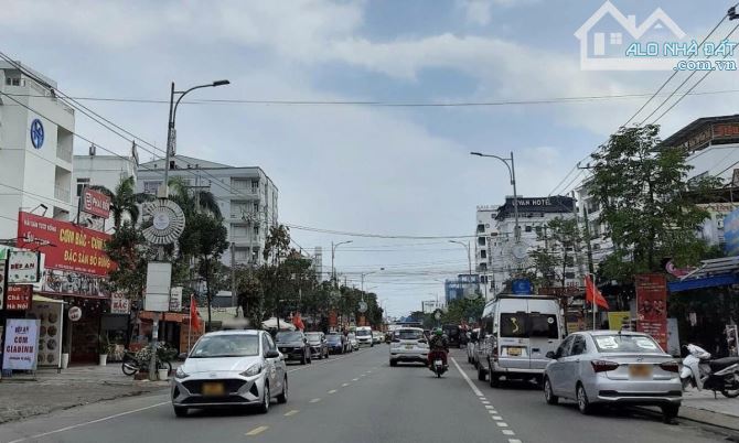 🏡 CẶP ĐẤT 250M² PHẠM VĂN ĐỒNG – NGANG 10M, ĐANG CHO THUÊ 60TR/THÁNG 🏡