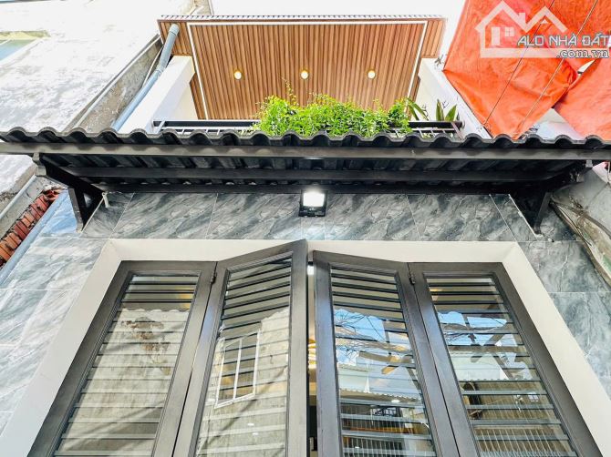 🏠 Hàng hiếm / Nhà Vườn Chuối,P4,Quận 3 / Giá 3tỷ300, DT 45m2 + 2PN,dòng tiền sẵn 13tr/1th