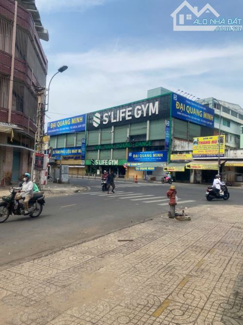 BÁN NHÀ HẺM 6M THÔNG HÀ TÔN QUYỀN P15  Q5 2 TẦNG CHỈ 5.3 TỶ
