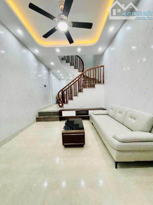 Chỉ 3.79 Tỷ Công Chứng Ngay Căn Nhà HXH Bùi Hữu Nghĩa, 56m2 SHR 4PN, trung tâm Bình Thạnh!
