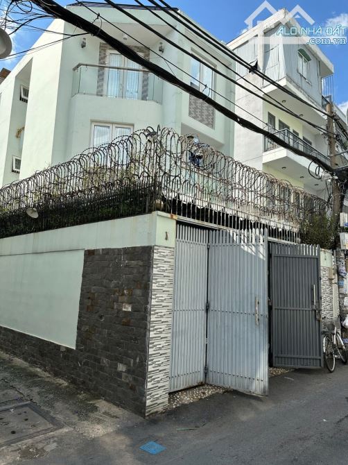 Bán nhà Gò Vấp , căn gốc 2 mặt hẻm , HXH 7m, cạnh trường học , 93 m2 , giá 12 tỷ