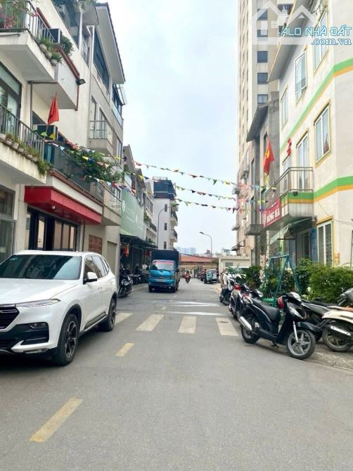Nhỉnh 6🧄 – 54m – Ung Văn Khiêm P25 Bình Thạnh – xe tải gần nhà