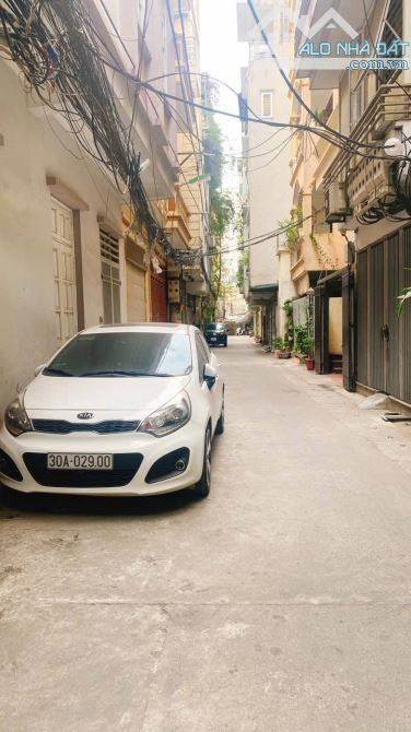PHÂN LÔ HỒ TÙNG MẬU, 6 TẦNG THANG MÁY, GARA OTO, NỘI THẤT SIÊU XỊN, 90m MT 5m 19 Tỷ