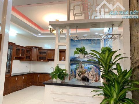 Bán nhà HXH 8m , KDC đồng bộ đ.Quang Trung , nhà đẹp , dt 68 m2 , giá nhỉnh 10 tỷ