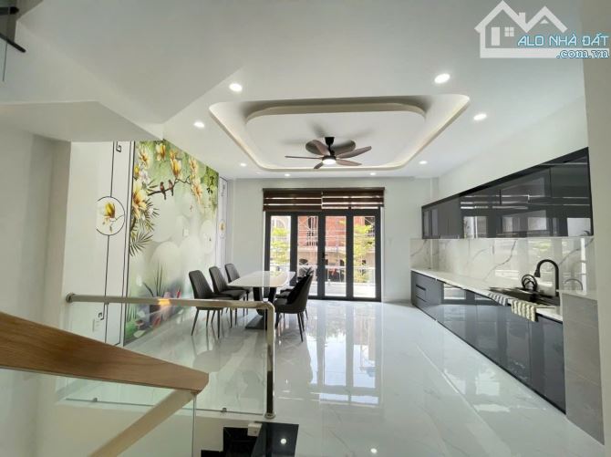 🌟 CƠ HỘI VÀNG – Bán nhà Trần Đình Xu – 75m² – 1 trệt, 2 lầu, ST – 4PN
