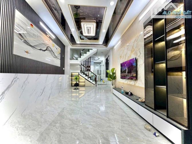 🔥 TRUNG TÂM SẦM UẤT – Bán nhà Hai Bà Trưng – 78m² – 1 trệt, 2 lầu, ST – 4PN