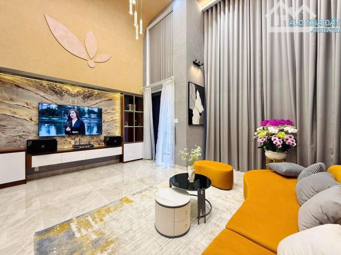 🎯 KHU VIP – TIỆN ĐỦ – Bán nhà Hoàng Văn Thụ – 78m² – 1 trệt, 2 lầu, ST – 4PN