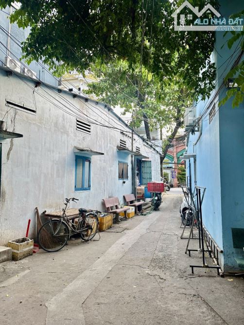 Trước nhà 4M - 1 căn ra MT Thống Nhất        Quá thơm 76M²/ 4tầng/ 4.6 tỷ thương lượng.