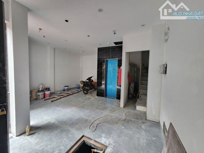 BÁN NHÀ PHỐ HỒNG MAI – 38m² x 5 TẦNG – THANG MÁY – FULL NỘI THẤT – GIÁ 9.2 TỶ