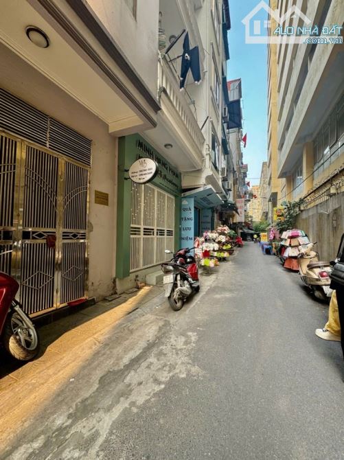 🏡 BÁN NHÀ TRUNG TÂM CẦU GIẤY  – 50M2  x 5 TẦNG THANG MÁY   – GIÁ 10 TỶ 💎