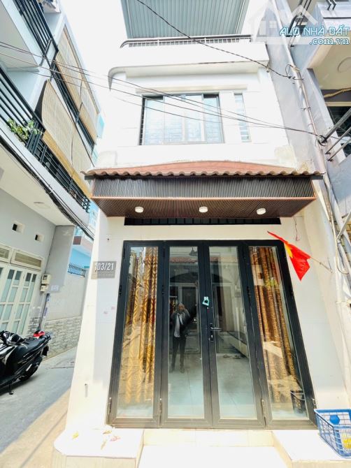 NHỈNH 4 TỶ CÓ NGAY NHÀ GÒ VẤP SÁT BÌNH THẠNH, GẦN SÂN BAY CÔNG NĂNG TỐT - HẺM 3M PHÚ NHUẬN
