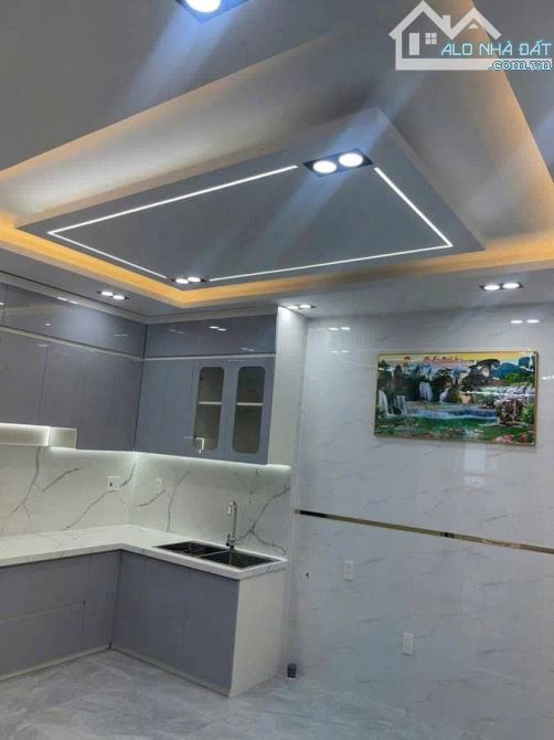 NHÀ GARA OTO – FULL NỘI THẤT – TRUNG TÂM GÒ VẤP – 5.25 TỶ