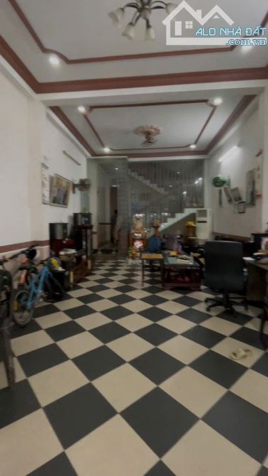 ÔNG CHÚ CÂNG BÁN CĂN NHÀ ĐƯỜNG 7M5 LÊ SÁT GẦN CHỢ, 90M2 - HOÀ CƯỜNG NAM- HẢI CHÂU