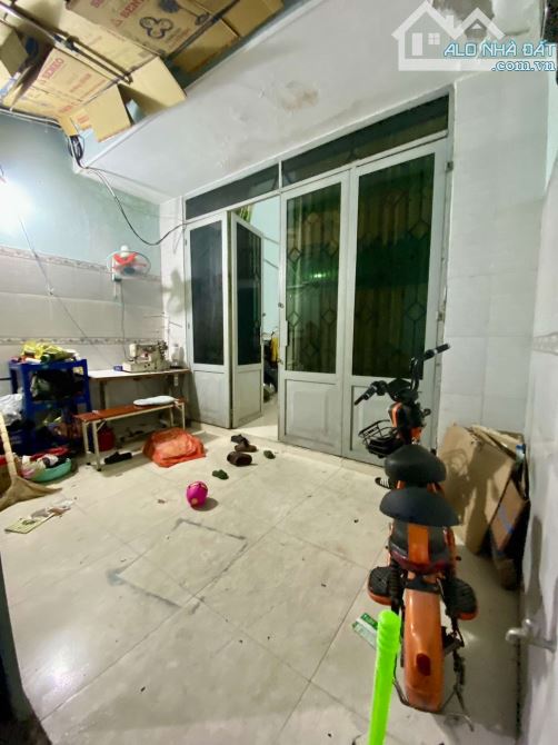 BÁN NHÀ CHỢ HIỆP THÀNH QUẬN 12 GIÁ RẺ 3.69 TỶ