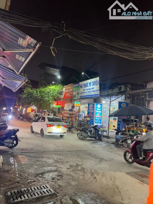 CHÍNH CHỦ GỬI BÁN NHÀ VŨ TÔNG PHAN TÀI CHÍNH 4 TỶ NHÀ TẬN HƠN 50M2 SỬ DỤNG NGÕ RỘNG