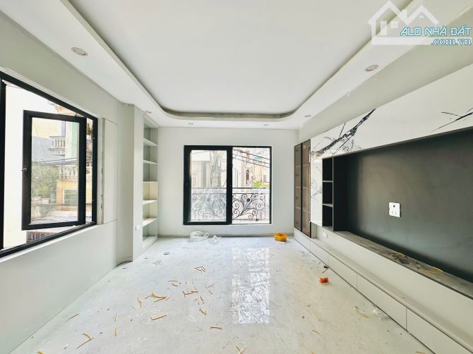 Định Công Thượng siêu đẹp -  ngõ ô tô tránh, 2 thoáng,5 tầng, dt 51m2, mt 3.8m, 11.5 tỷ