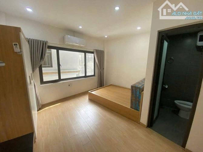 Bán tòa chung cư mini 6 tầng 14 phòng khép kín phố Trần Khát Chân quận Hai Bà Trưng