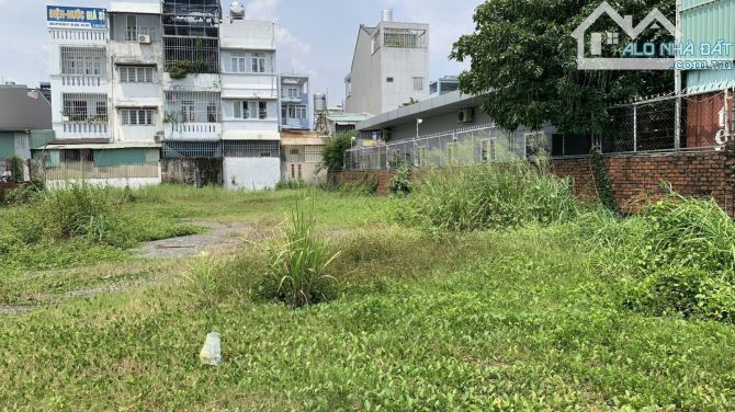 Bán Lô Đất Mặt Tiền Trường Thọ Dt : 885m2