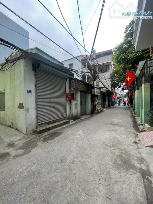 ĐẤT GIANG BIÊN, NGÕ THÔNG CÁC NGẢ.