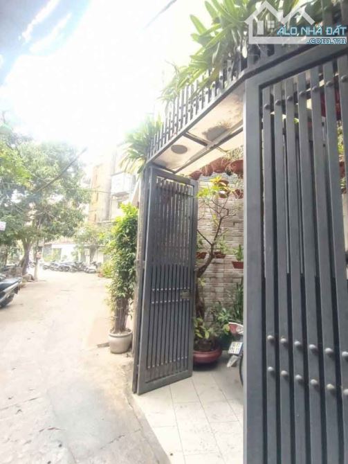 Bán nhà Phương Mai, Đống Đa, giá đầu tư, 260mx4t, 42.8 tỷ