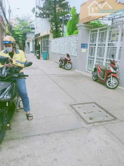 [Tân Bình] Bán nhà Chuẩn Sống & Kinh Doanh – Hẻm Nhất Chi Mai - Chỉ 13tỷ