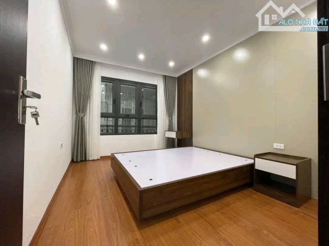 BÁN NHÀ QUANG TRUNG - HÀ ĐÔNG - 55M - 5T - PL - OTO - KD - NHỈNH 15 TỶ.